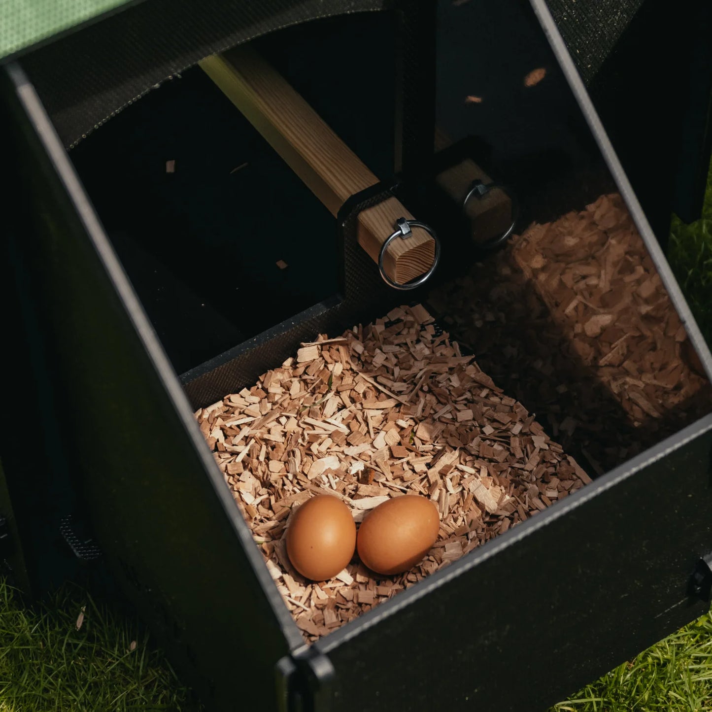 Nestera Chicken House - Small